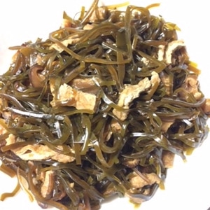 ★切り昆布＋椎茸＋油揚げの煮物☆